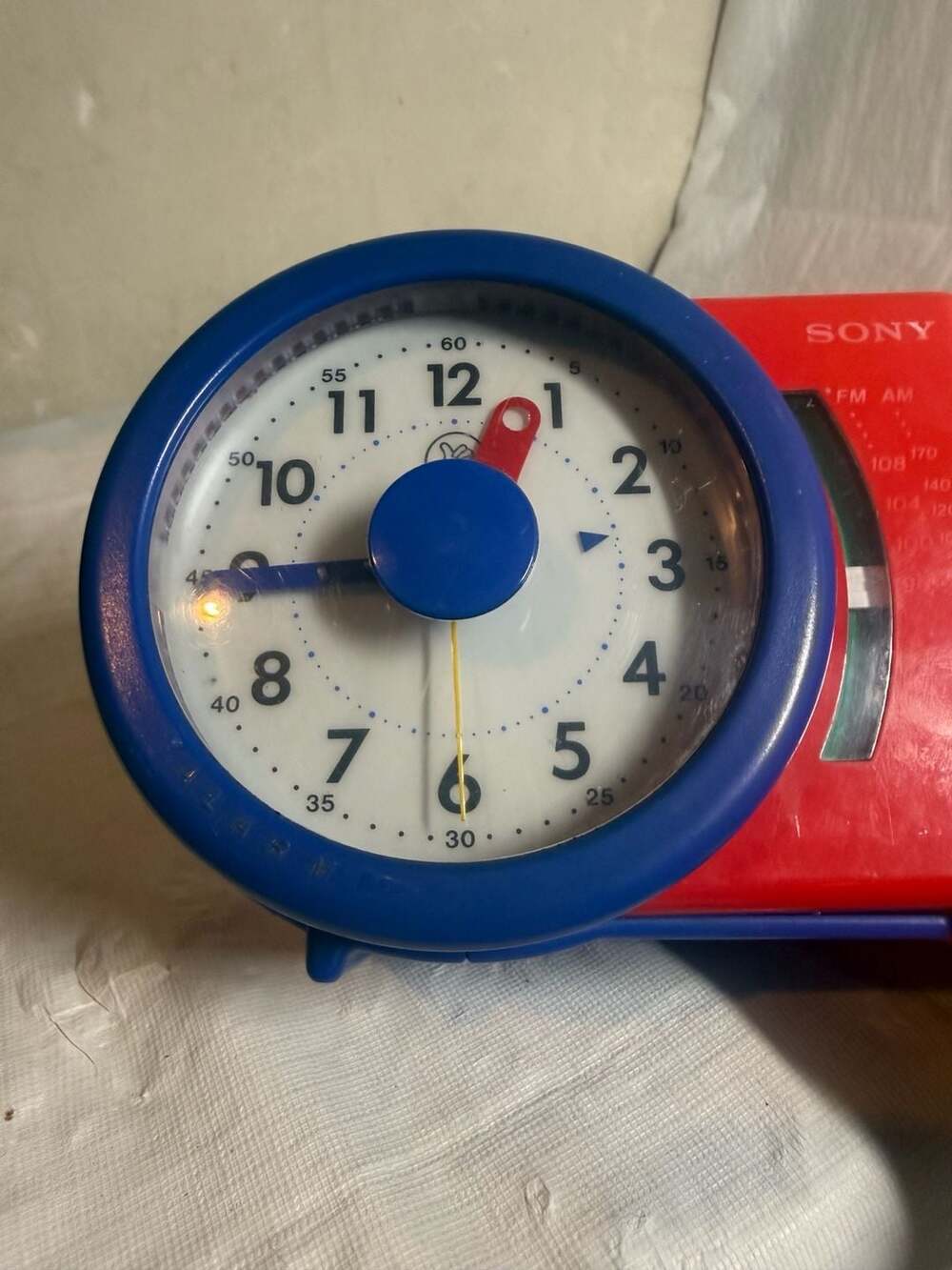 Sony ICF-A6500 My First Sony AM/FM Radio Alarm Clock